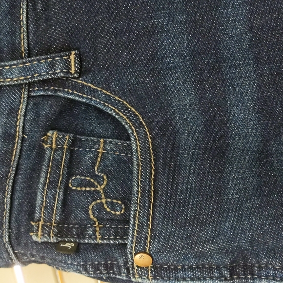 Judy Blue Cropped Straight Leg Raw Hem Jean 88375 - Picture 3 of 6